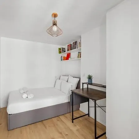 Appartement And Bright 1br- Near Parc Monceau *
