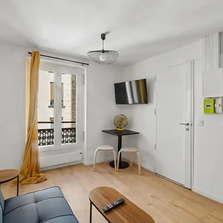 And Bright 1br- Near Parc Monceau