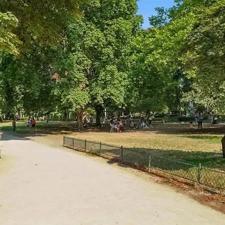 And Bright 1br- Near Parc Monceau * Paris
